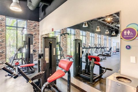 House in Davenport, Florida 3 bedrooms № 2033733 - photo 4