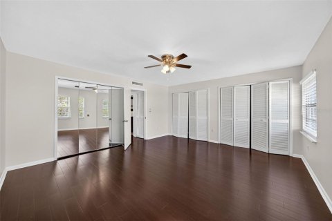 Townhouse in Orlando, Florida 2 bedrooms, 114.73 sq.m. № 2145452 - photo 13