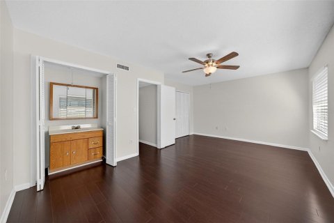 Townhouse in Orlando, Florida 2 bedrooms, 114.73 sq.m. № 2145452 - photo 17