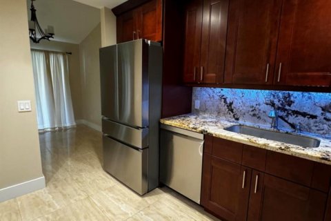 Copropriété à louer à Boca Raton, Floride: 2 chambres, 103.12 m2 № 2153909 - photo 12