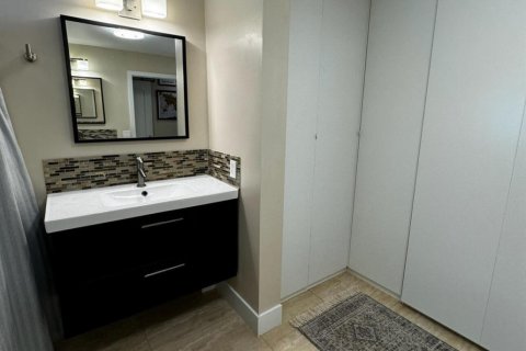 Copropriété à louer à Boca Raton, Floride: 2 chambres, 103.12 m2 № 2153909 - photo 28