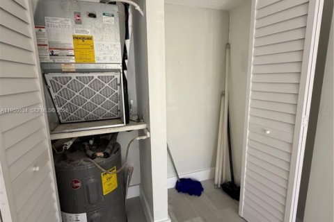 Copropriété à vendre à Sunny Isles Beach, Floride: 1 chambre, 71.26 m2 № 2006792 - photo 12