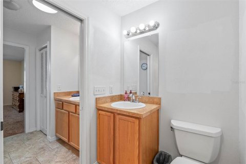 Villa ou maison à vendre à Deltona, Floride: 3 chambres, 133.78 m2 № 1870259 - photo 28