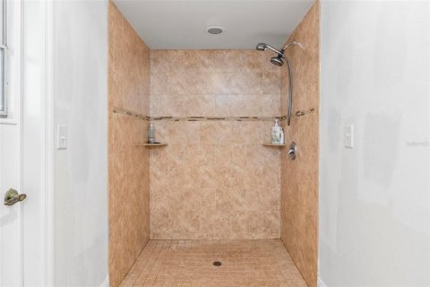 Villa ou maison à vendre à Deltona, Floride: 3 chambres, 133.78 m2 № 1870259 - photo 27