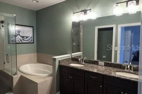 Adosado en alquiler en Saint Petersburg, Florida, 3 dormitorios, 213.68 m2 № 1822581 - foto 8
