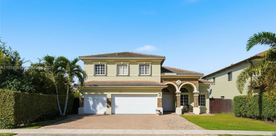 Villa ou maison à Homestead, Floride 4 chambres, 259.38 m2 № 1992640