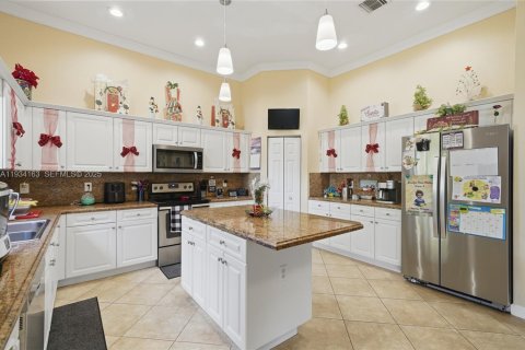 Villa ou maison à vendre à Homestead, Floride: 4 chambres, 259.38 m2 № 1992640 - photo 14