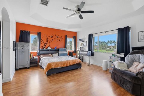 Villa ou maison à vendre à Homestead, Floride: 4 chambres, 259.38 m2 № 1992640 - photo 26