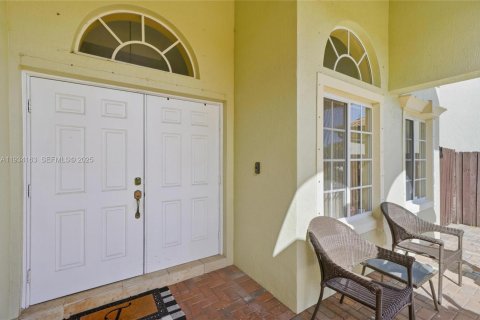 Villa ou maison à vendre à Homestead, Floride: 4 chambres, 259.38 m2 № 1992640 - photo 6