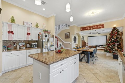 Villa ou maison à vendre à Homestead, Floride: 4 chambres, 259.38 m2 № 1992640 - photo 13