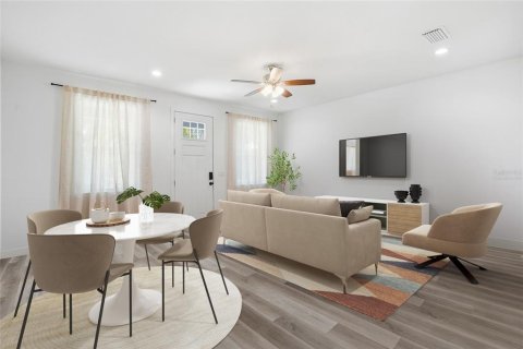 Casa en venta en Tampa, Florida, 3 dormitorios, 144.46 m2 № 2098885 - foto 2