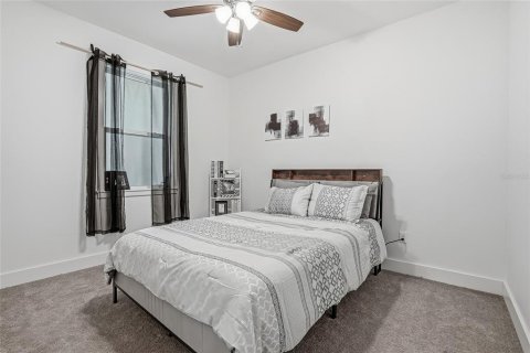 Casa en venta en Tampa, Florida, 3 dormitorios, 144.46 m2 № 2098885 - foto 17