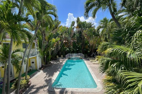 Apartment in Fort Lauderdale, Florida 1 bedroom, 55.74 sq.m. № 2400515