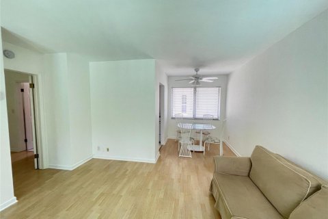 Apartment in Fort Lauderdale, Florida 1 bedroom, 55.74 sq.m. № 2400515 - photo 2
