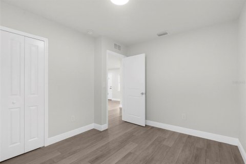Купить виллу или дом в Тампа, Флорида 8 комнат, 120.59м2, № 2144066 - фото 17