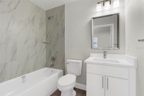 Купить виллу или дом в Тампа, Флорида 8 комнат, 120.59м2, № 2144066 - фото 23