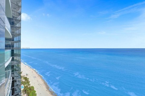 Copropriété à louer à Sunny Isles Beach, Floride: 6 chambres, 438.5 m2 № 1748981 - photo 28