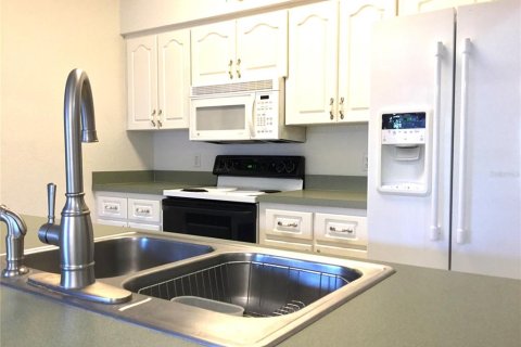 Copropriété à louer à Winter Haven, Floride: 2 chambres, 94.48 m2 № 2122602 - photo 3