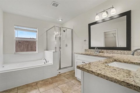 Villa ou maison à vendre à Orlando, Floride: 3 chambres, 200.95 m2 № 2321782 - photo 10
