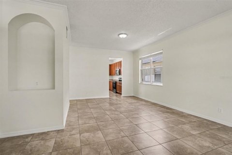 Villa ou maison à vendre à Orlando, Floride: 3 chambres, 200.95 m2 № 2321782 - photo 4