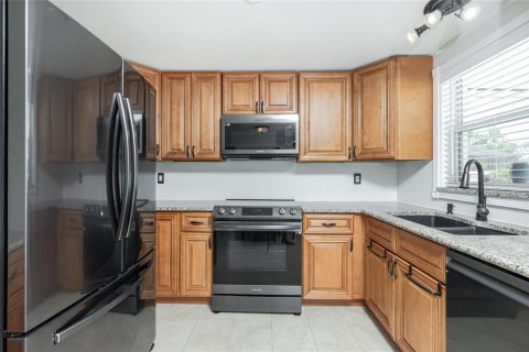 Villa ou maison à vendre à Punta Gorda, Floride: 3 chambres, 125.23 m2 № 1755099 - photo 12