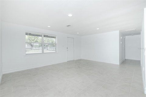 Villa ou maison à vendre à Punta Gorda, Floride: 3 chambres, 125.23 m2 № 1755099 - photo 8