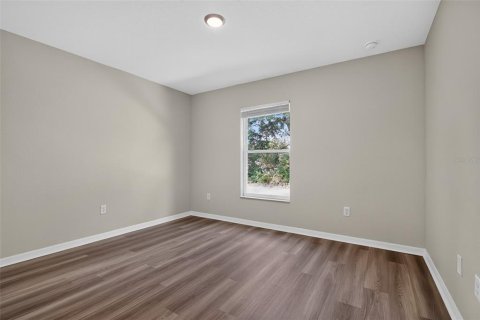 House in Ocala, Florida 3 bedrooms, 124.95 sq.m. № 2148002 - photo 22
