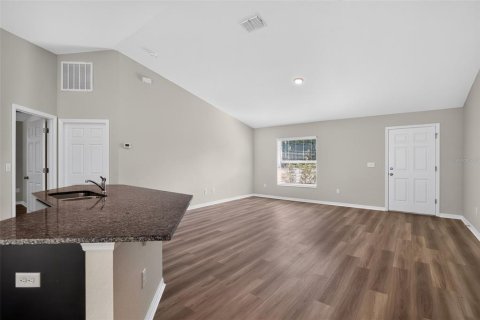 House in Ocala, Florida 3 bedrooms, 124.95 sq.m. № 2148002 - photo 11