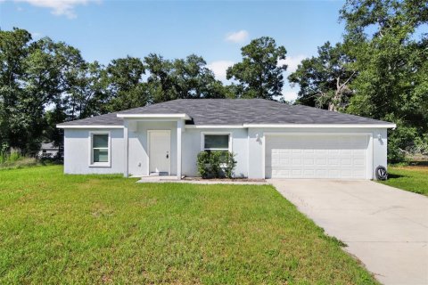 House in Ocala, Florida 3 bedrooms, 124.95 sq.m. № 2148002