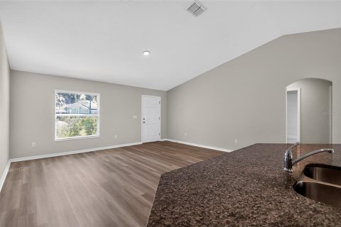 House in Ocala, Florida 3 bedrooms, 124.95 sq.m. № 2148002 - photo 16