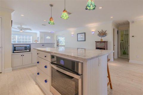 Casa en venta en New Smyrna Beach, Florida, 3 dormitorios, 153.94 m2 № 1444167 - foto 14