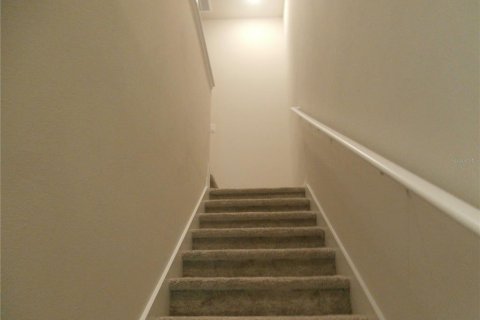 Touwnhouse à louer à Orlando, Floride: 3 chambres, 174.93 m2 № 2414065 - photo 8