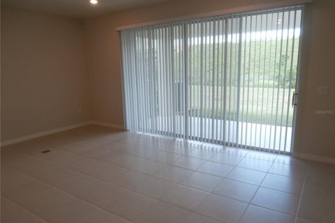 Touwnhouse à louer à Orlando, Floride: 3 chambres, 174.93 m2 № 2414065 - photo 7