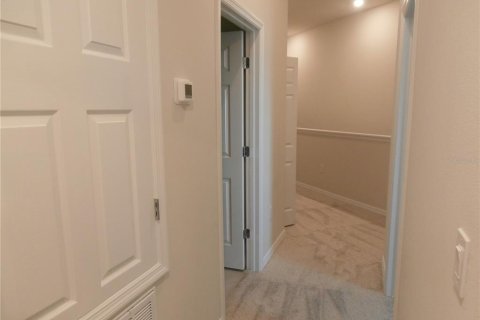 Touwnhouse à louer à Orlando, Floride: 3 chambres, 174.93 m2 № 2414065 - photo 10