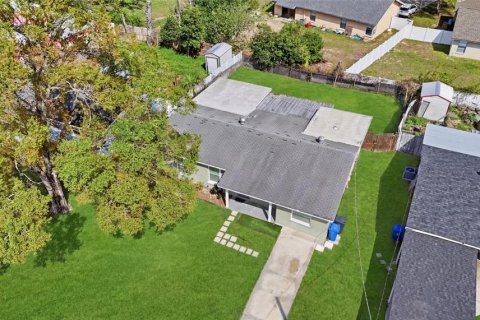 Villa ou maison à vendre à Tampa, Floride: 3 chambres, 130.71 m2 № 2427046 - photo 7