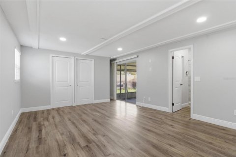 Villa ou maison à vendre à Tampa, Floride: 3 chambres, 130.71 m2 № 2427046 - photo 10