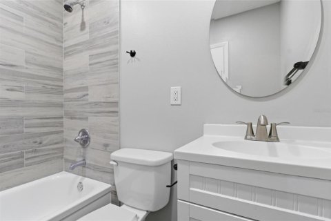 Villa ou maison à vendre à Tampa, Floride: 3 chambres, 130.71 m2 № 2427046 - photo 27
