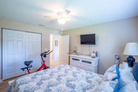 House in Palm Coast, Florida 4 bedrooms, 209.22 sq.m. № 1884962 - photo 22