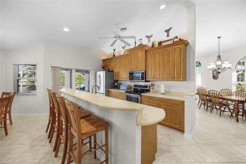 Casa en venta en Cape Coral, Florida, 4 dormitorios, 202.53 m2 № 2097650 - foto 10