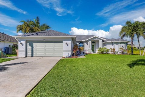 Casa en venta en Cape Coral, Florida, 4 dormitorios, 202.53 m2 № 2097650 - foto 2