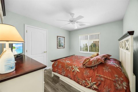 Casa en venta en Cape Coral, Florida, 4 dormitorios, 202.53 m2 № 2097650 - foto 25