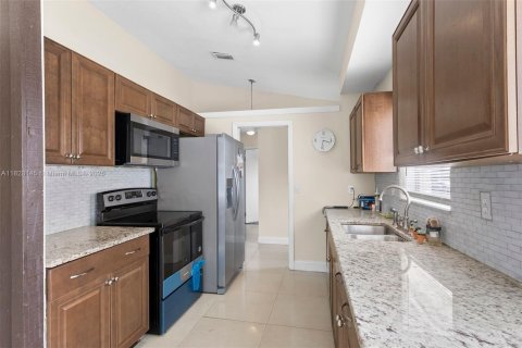 Casa en venta en Lake Worth, Florida, 3 dormitorios, 139.54 m2 № 1807128 - foto 8
