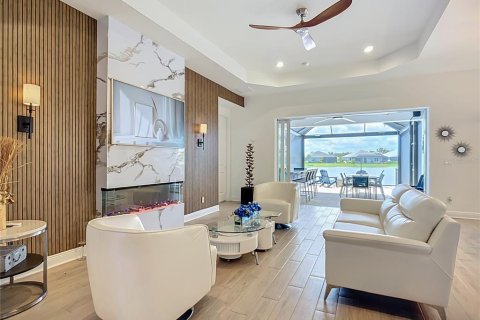 Casa en venta en Parrish, Florida, 4 dormitorios, 225.29 m2 № 1902961 - foto 16