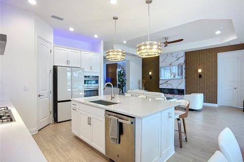 Casa en venta en Parrish, Florida, 4 dormitorios, 225.29 m2 № 1902961 - foto 24