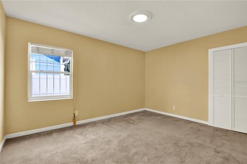 House in Saint Petersburg, Florida 2 bedrooms, 95.13 sq.m. № 1851138 - photo 22