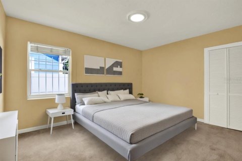 House in Saint Petersburg, Florida 2 bedrooms, 95.13 sq.m. № 1851138 - photo 14