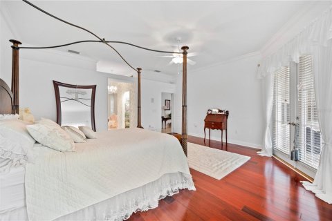 House in Lakeland, Florida 4 bedrooms, 311.5 sq.m. № 1724376 - photo 23