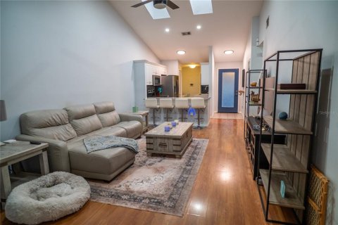 Купить дуплекс в Орландо, Флорида 6 комнат, 106.56м2, № 2166682 - фото 11