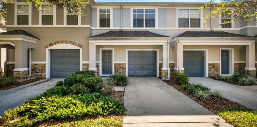 House in Jacksonville, Florida 2 bedrooms, 131.83 sq.m. № 845548