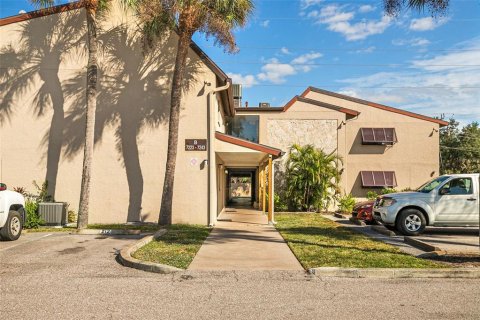 Copropriété à vendre à Sarasota, Floride: 2 chambres, 116.78 m2 № 2098136 - photo 2